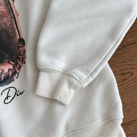 Zara White Baseball Graphic Kids Sweatshirt - Picture 4 of 4